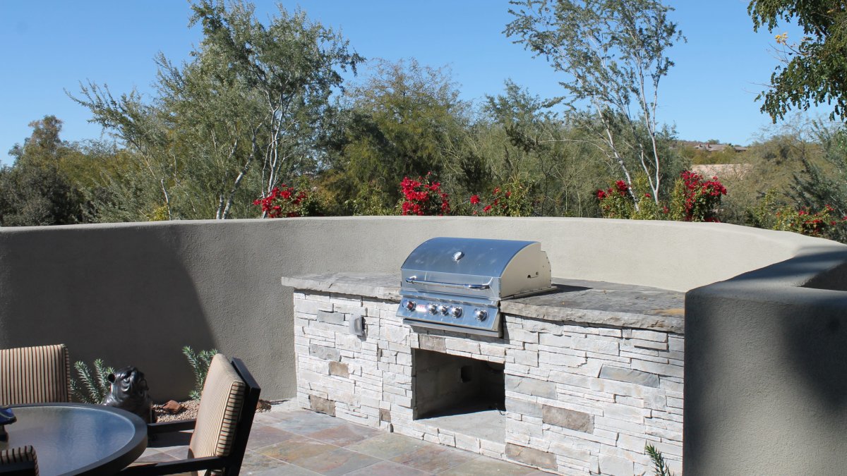 IMG_3955_mission-point_outside-barbeque-scaled